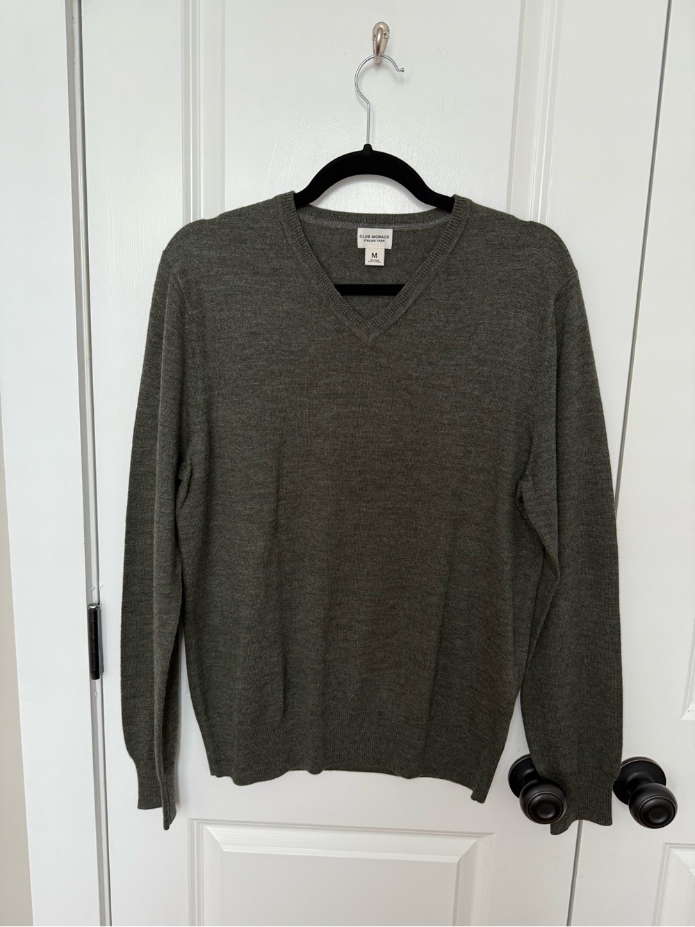 Club Monaco Men's V-Neck Sweater in Olive